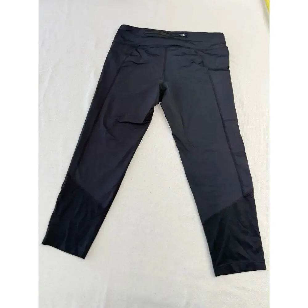 Nike Pants Women's Size M Black Activewear Capri Dri-Fit Leggings Zip Pocket